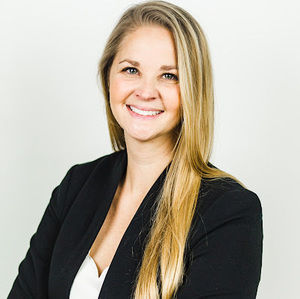 Meet your Posher, Sarah sims